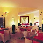Cala Rosa Club