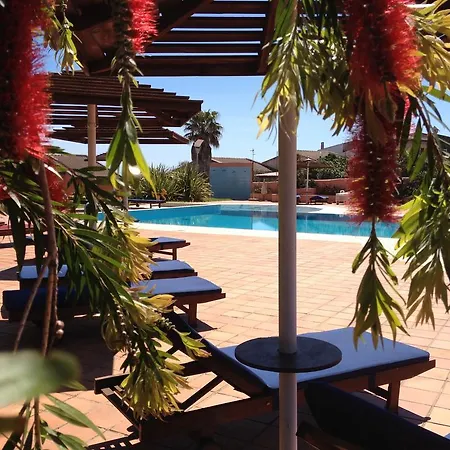 Cala Rosa Club 4* סטינטינו