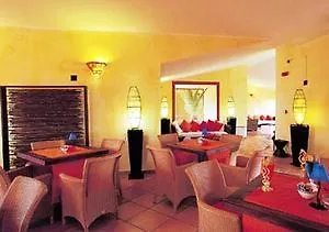 Cala Rosa Club Hotel 4*