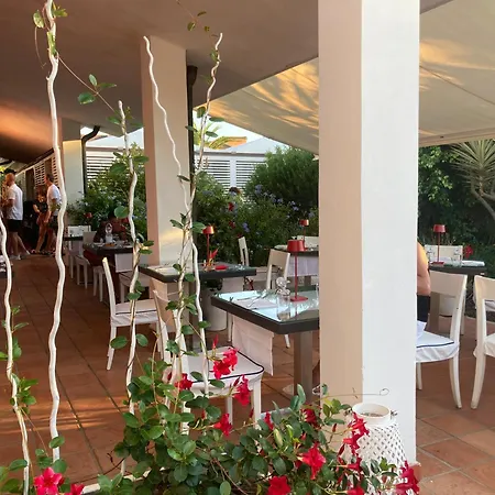 Cala Rosa Club 4* Stintino