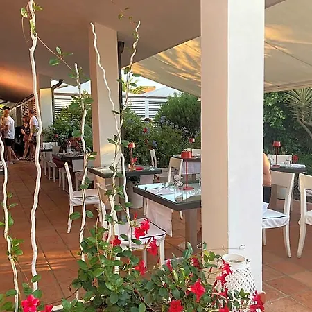 Hotel Cala Rosa Club