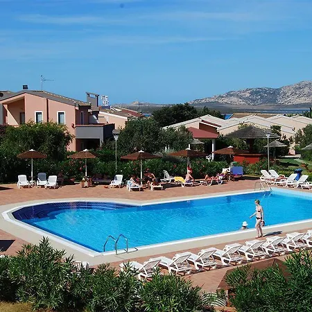 Cala Rosa Club Hotel