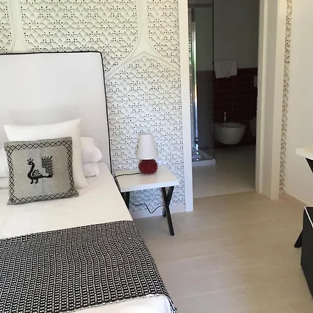 מלון Cala Rosa Club סטינטינו