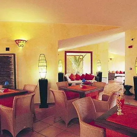 Cala Rosa Club