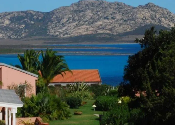 Cala Rosa Club Hotel