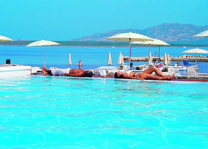 Cala Rosa Club Hotel