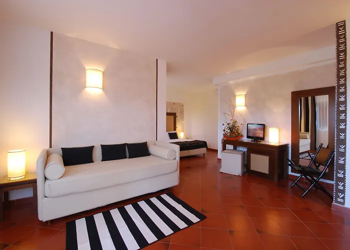 Cala Rosa Club Hotel